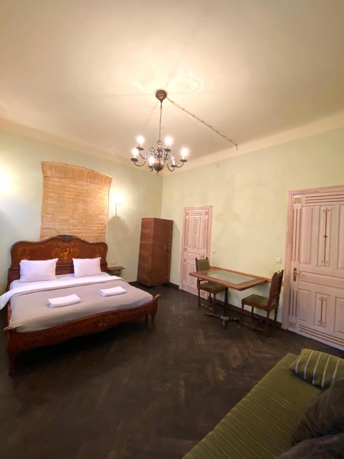 Квартира В Центрі На Вулиці Валова 21 Lviv Exterior photo