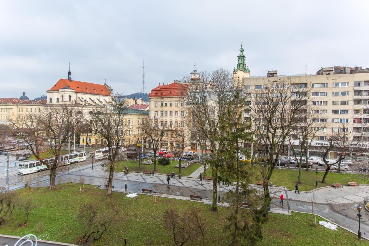 Квартира В Центрі На Вулиці Валова 21 Apartment Lviv Exterior photo