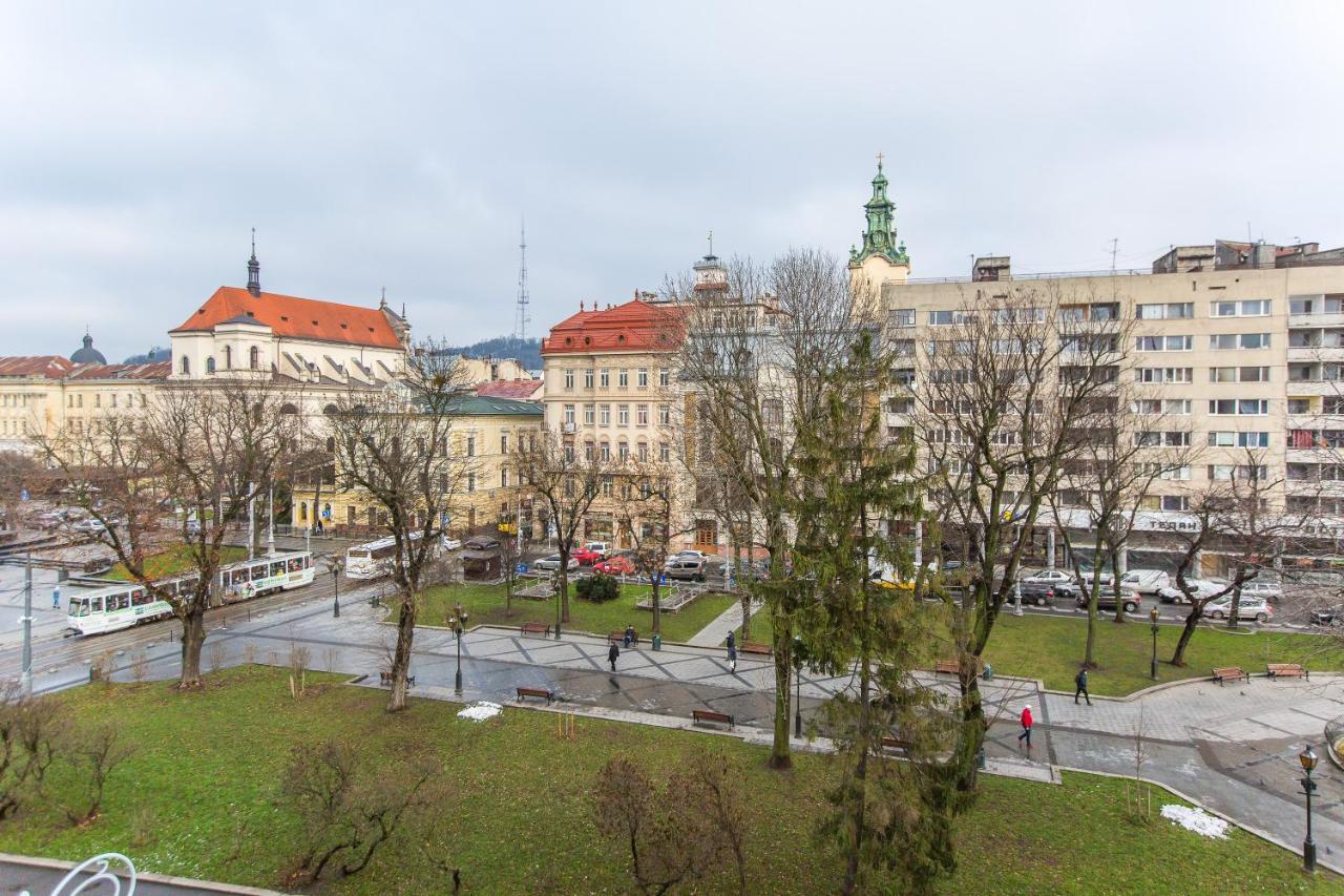 Квартира В Центрі На Вулиці Валова 21 Lviv Exterior photo