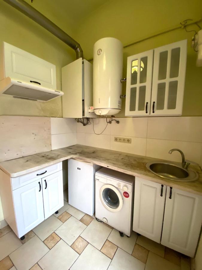 Квартира В Центрі На Вулиці Валова 21 Lviv Exterior photo